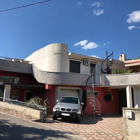 Apartmani Cesarica Карлобаг Номер фото